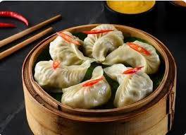 Chicken cheese momos