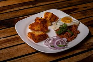 Keema Pav