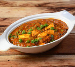 Matar Paneer