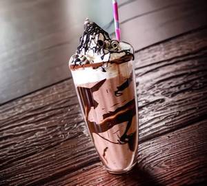 Chocolate milkshake