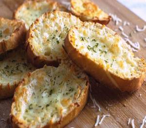 Cheese Garlic Bread 4 - Pieces