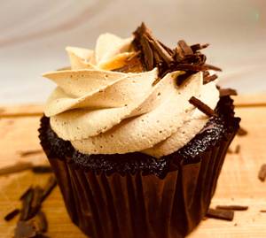 Chocolate-Coffee-Caramel Cupcakes (2pcs)