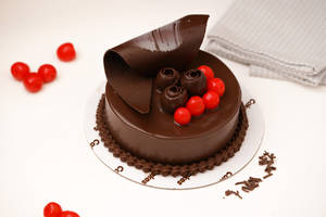 Truffle Eggless Special Cake (1 Lbs)