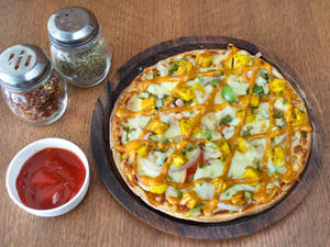 Tandoori paneer pizza