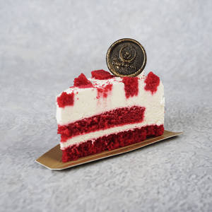 Redvelvet Cheese Slice