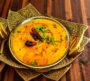Dhabewali dal tadka
