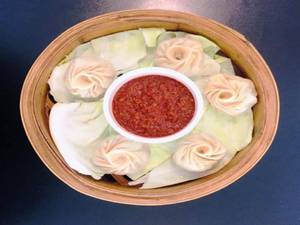 Cheesy Veg Momos [5 Pcs]