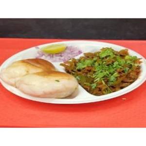 Capscicum Fry (With Pav)