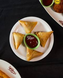 Chicken Samoosa-2pcs