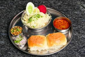 Cheese Misal Pav