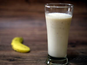 Banana milkshake