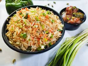 Veg Fried Rice With Chilly Chicken