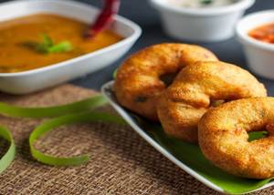 Medu Vada [3 Pieces]
