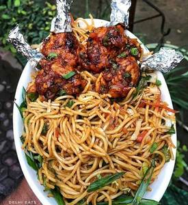 (chowmein + Veg Lollypop) Combo Meal