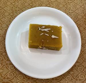 Ghee Mysore Pak (1 Pc)