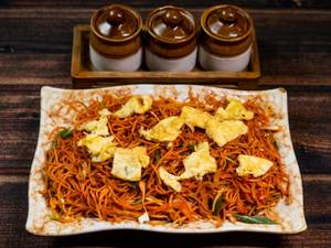 Schezwan Egg Hakka Noodles