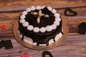 Choco Vanilla Eggless Cake