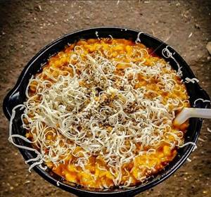 Schezwan Cheese Maggi