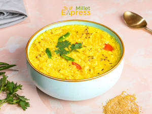 Millet Dal Khichdi (Thinai Dal Khichdi)