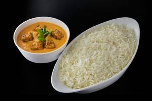Roasted Tempeh Tikka In Makhni Gravy With Jeera Rice