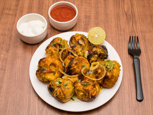 Veg Tandoori Momos [10pcs]