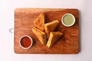 Bread Pakoda [4 Pieces]