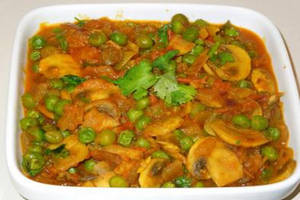 Mutter Mushroom Masala