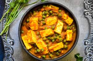 Matar Paneer