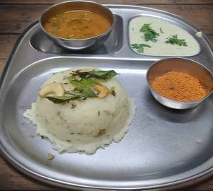 Pongal (Savory) With Papad