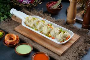 Steamed Chicken Momos