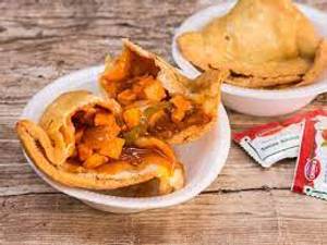 Chilli Paneer Samosa [Special]