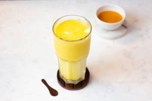 Alphonso-mango Lassi