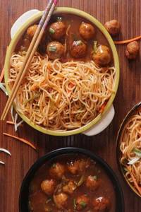 Vegetable Manchurian + Hakka Noodles