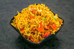 Chicken Schezwan Maggi