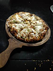 Spicy Veg Cheese 8'' Inch