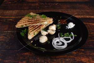 Mushroom Tandoori Mayo Sandwich