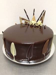 Eggless Chocolate Cake [900gms]