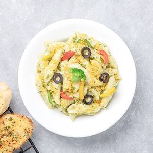 Puneri Theccha Alfredo