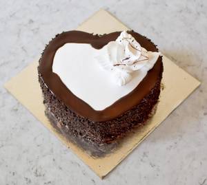 Heart Shape Black Forest Cake(eggless) 