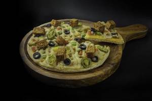 Makhani Pizza With Fried Tempeh [8 Inches]