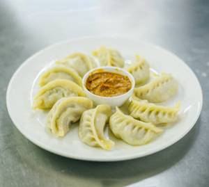 Paneer Steam Momos(9 pcs)