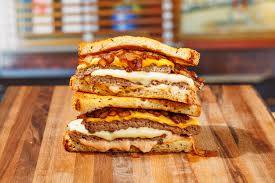 Patty Melt Burger (jumbo Patty And Cheese Slice)