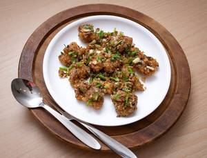 Pepper And Salt Fish(basa) (8 Pcs )