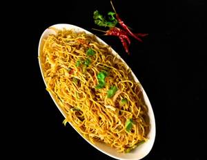Veg Hakka Noodles