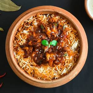 Masaledar Prawn Biryani (Serves-1)
