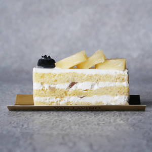Pineapple Blossom Gateaux