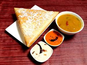 Mysore Paneer Masala Dosa