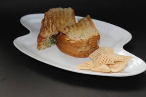 Spinach And Corn Sandwich