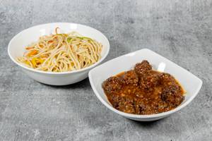Manchurian and Noodles Veg