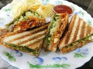Layer kerala toast with paneer [triple]